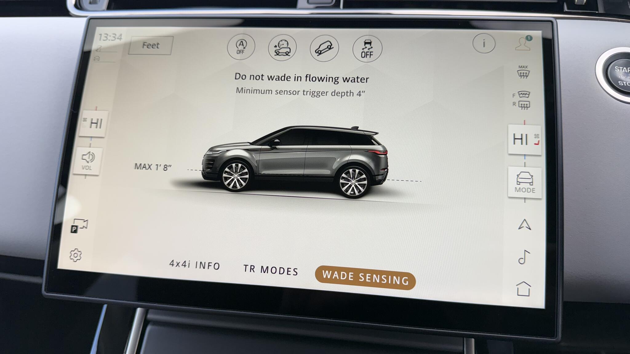 Land Rover Range Rover Evoque view 26