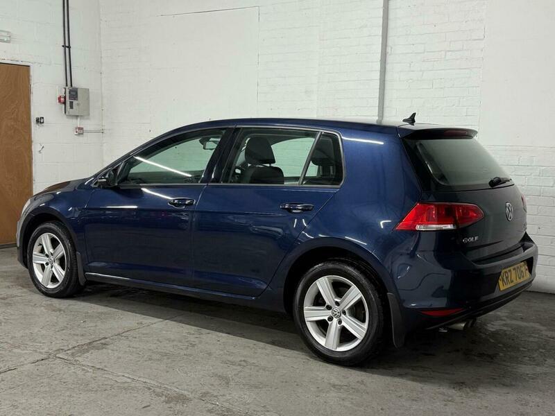 2016 Volkswagen Golf 2.0 TDI BlueMotion Tech Match Edition Euro 6 (s/s) 5dr • 112,500 miles image 9