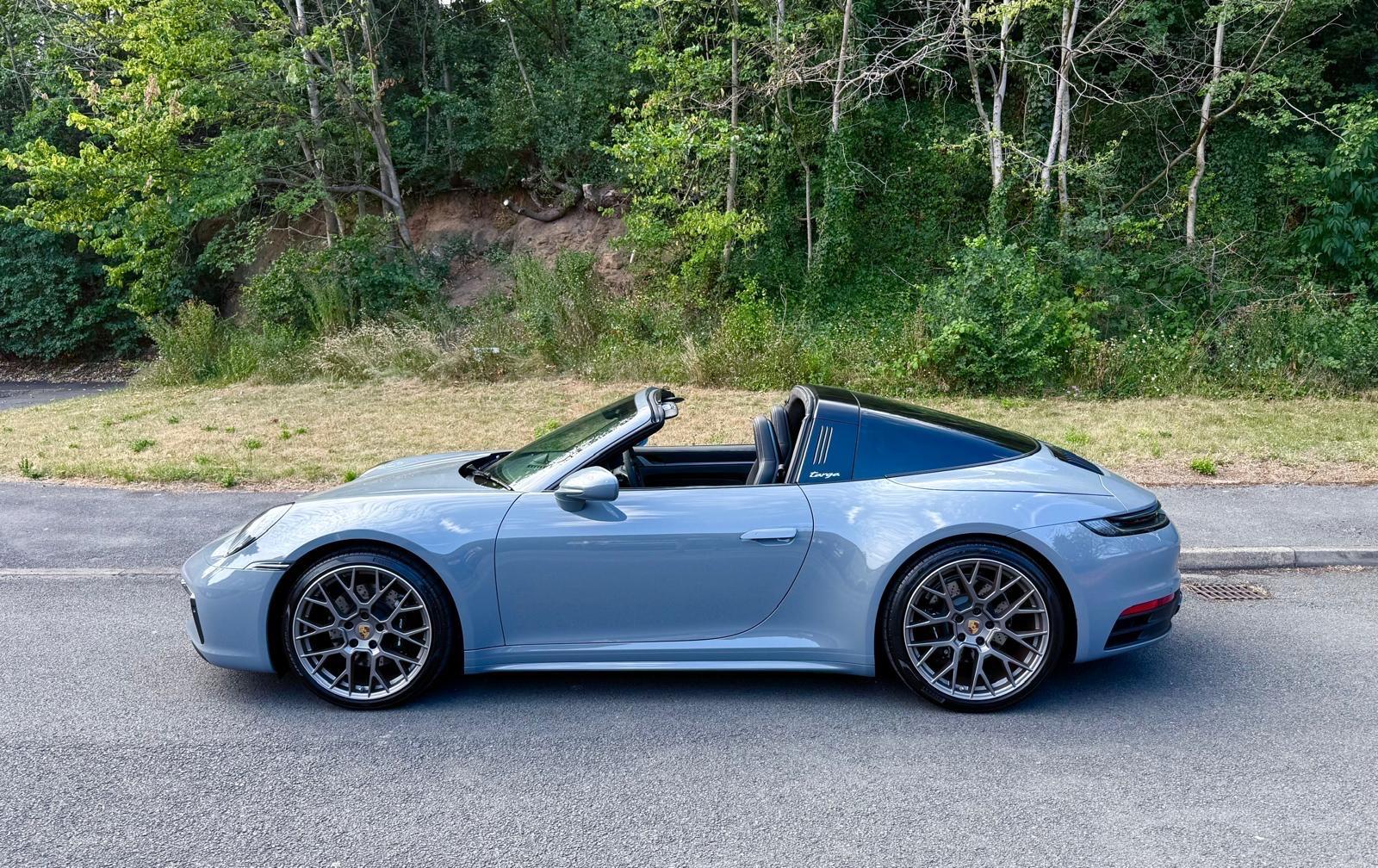 Porsche 911 view 63