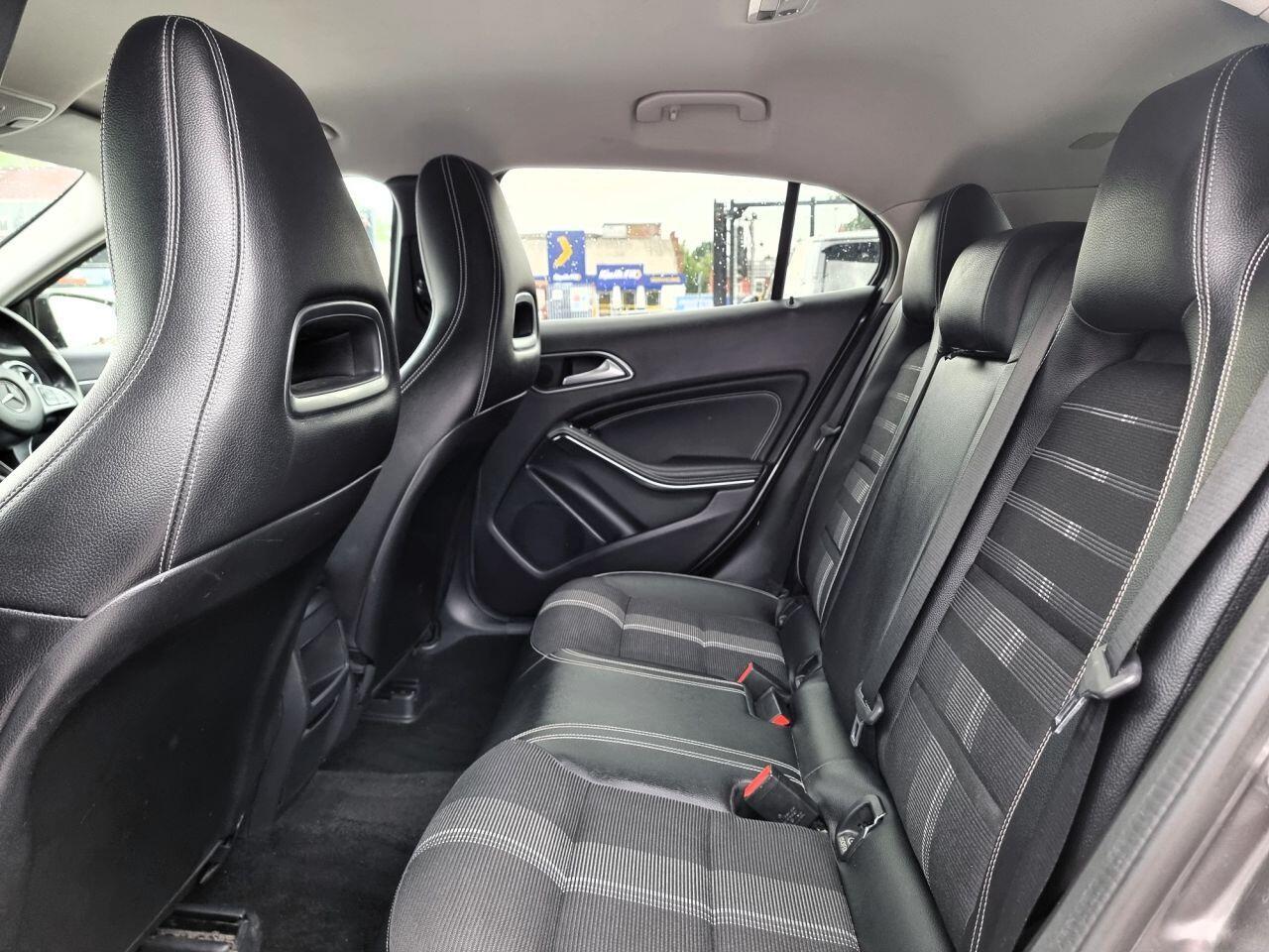 Mercedes-Benz Gla view 19