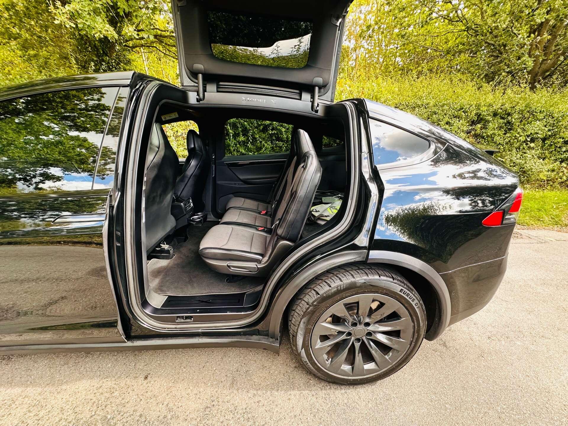 Tesla Model X view 37