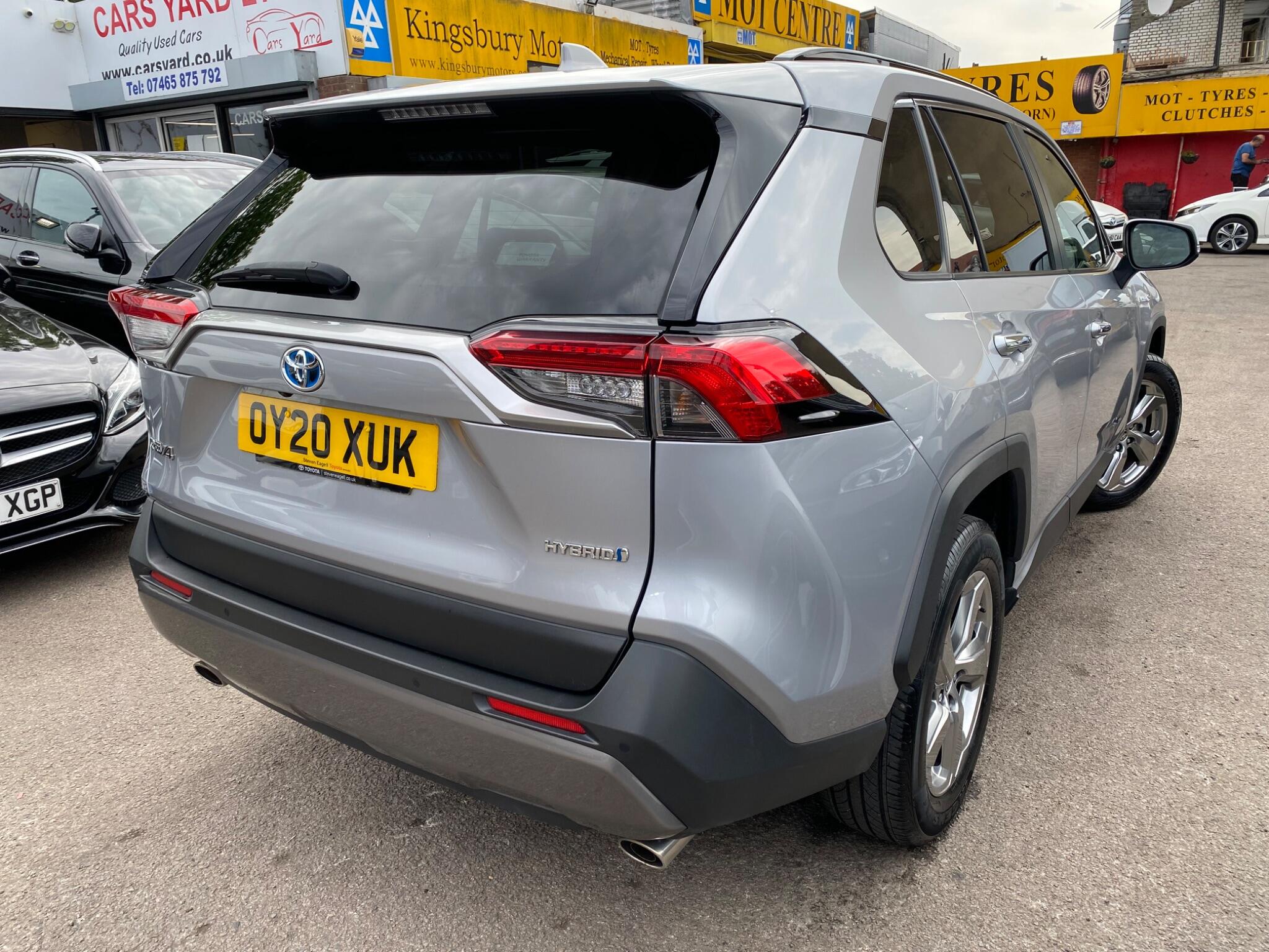 Toyota Rav4 view 11