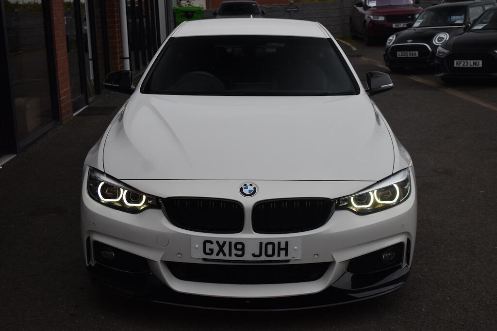 BMW 4 Series view 3