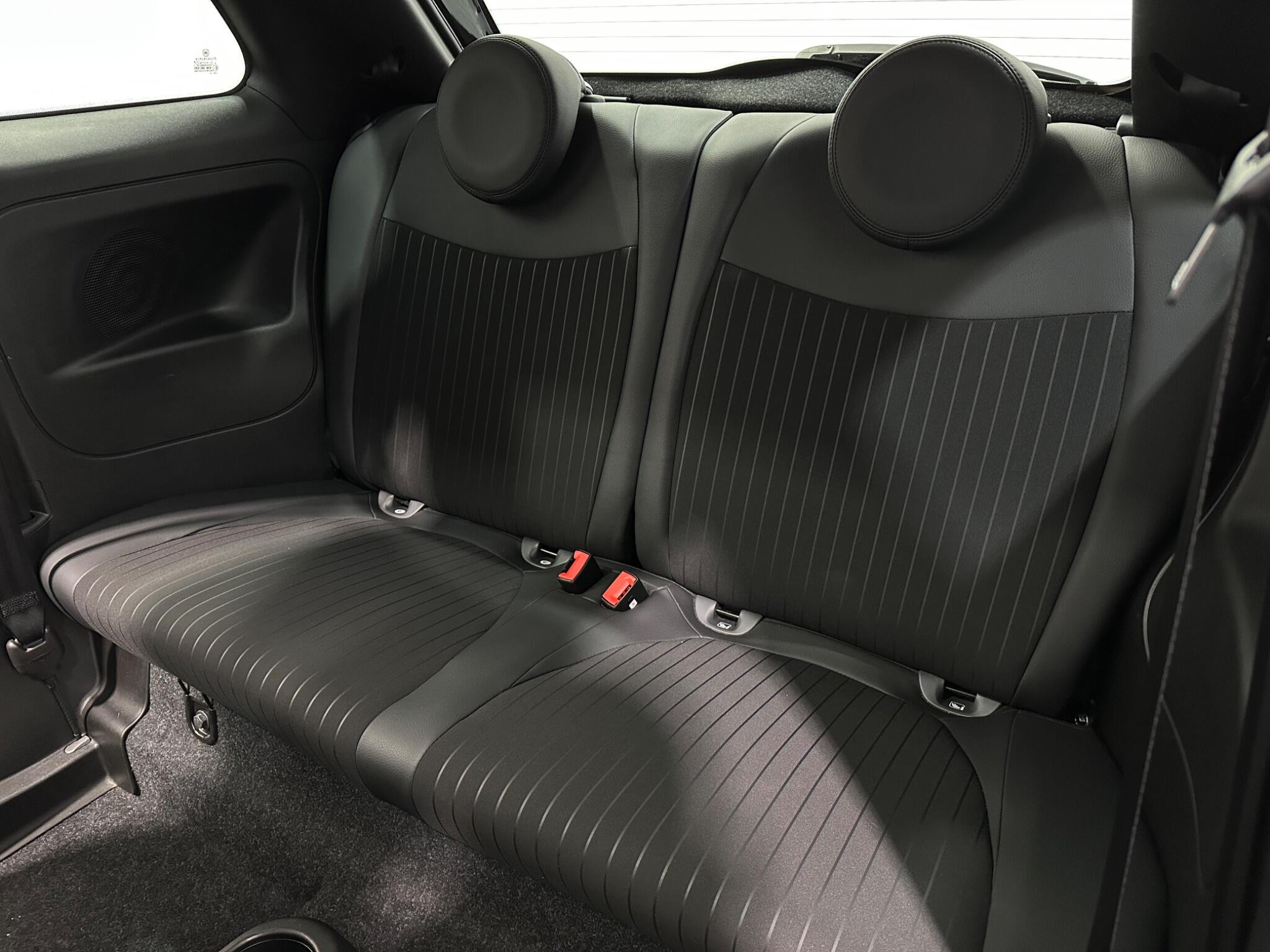 Fiat 500 view 37