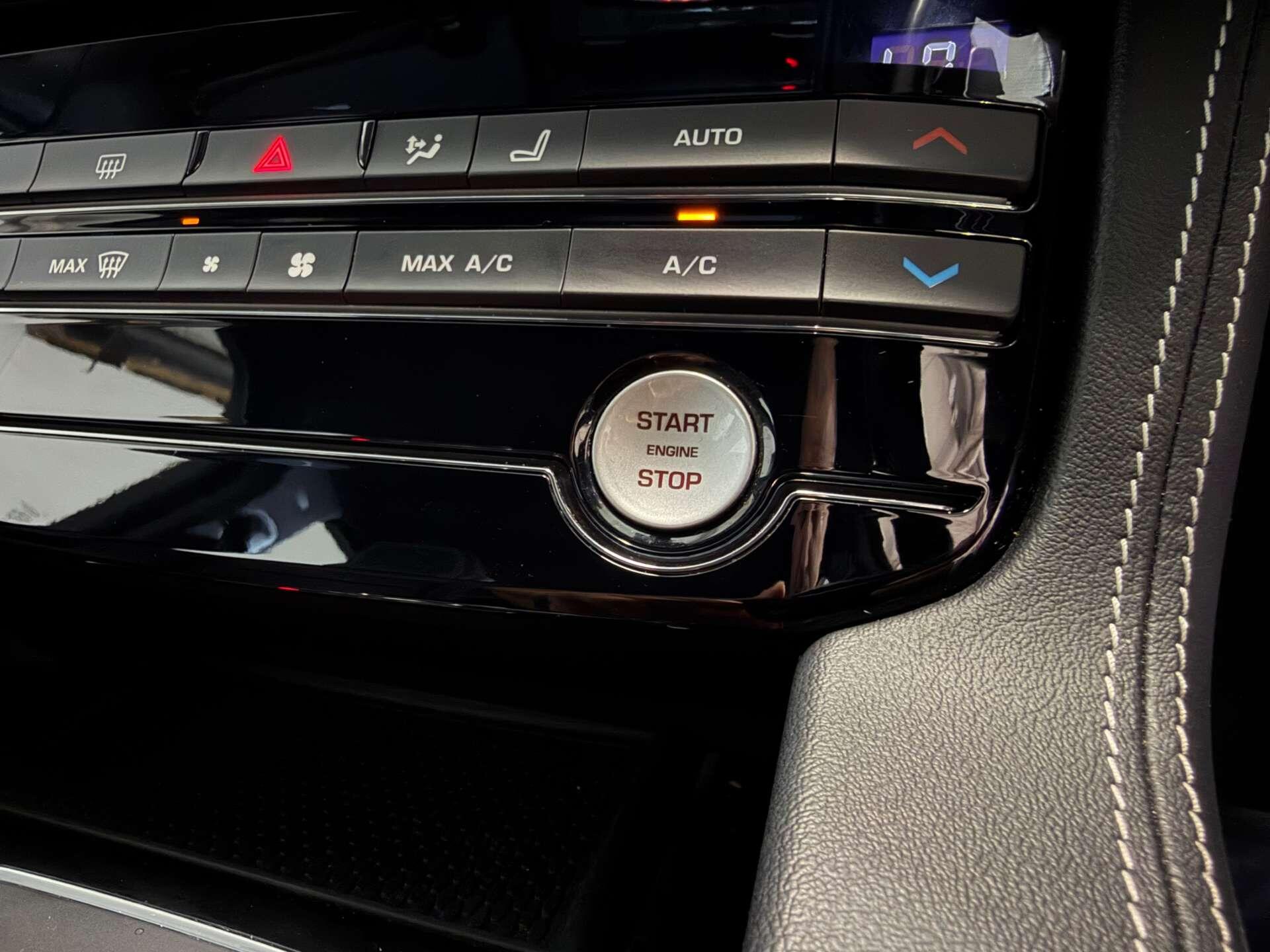 Jaguar F-Pace view 31
