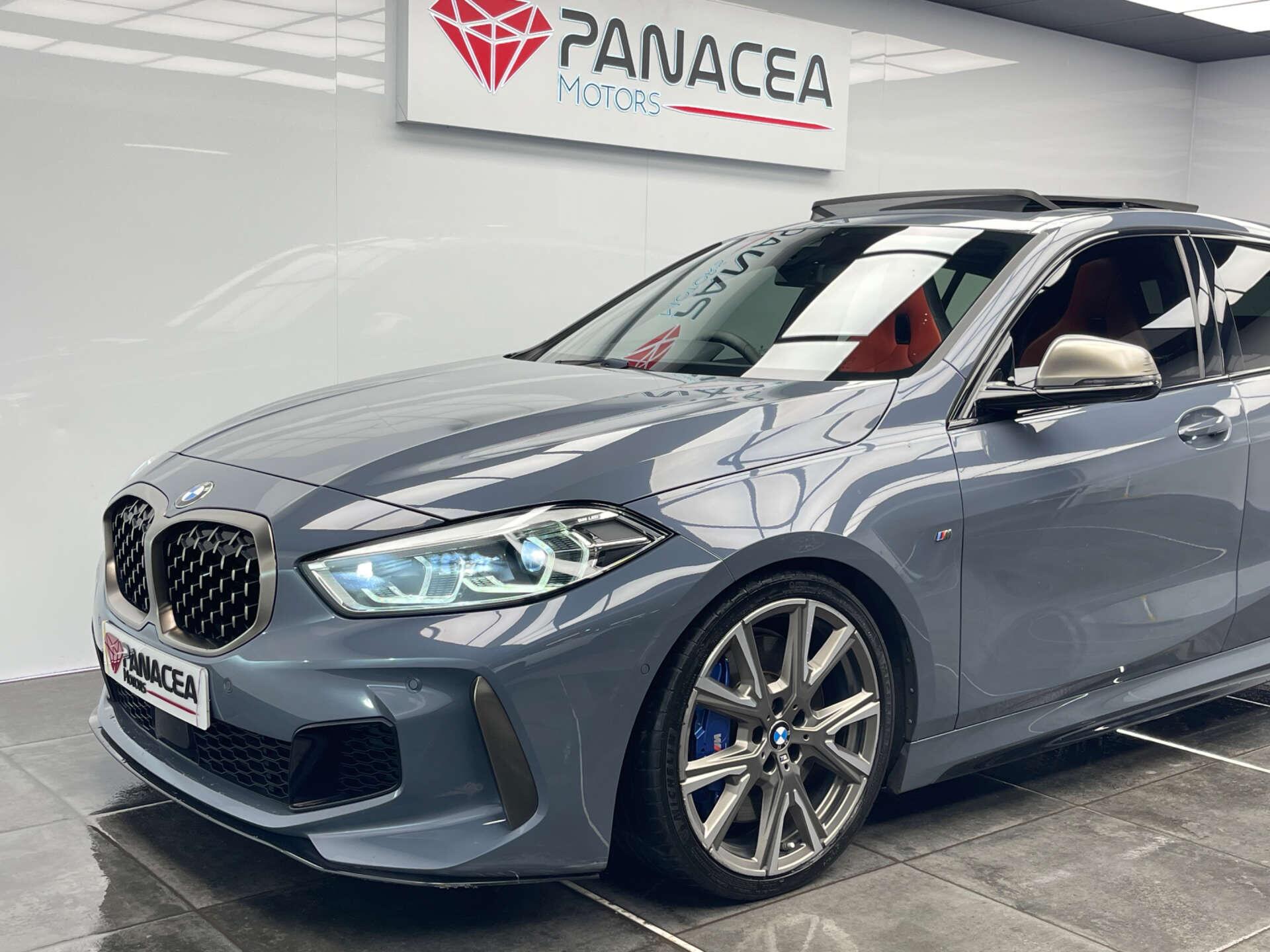 BMW 1 Series view 8