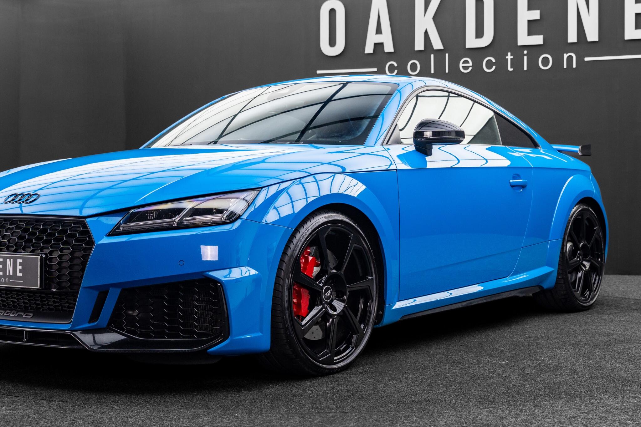 Audi TT RS view 23