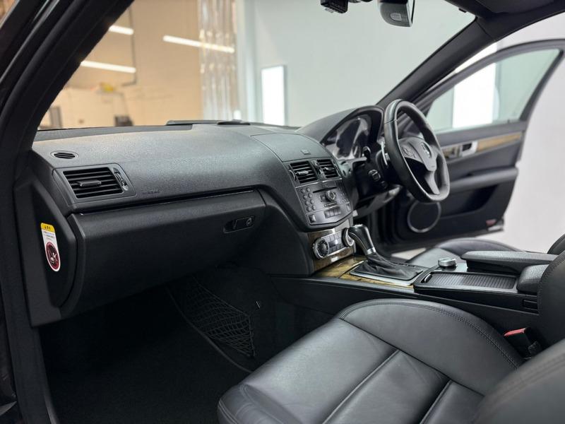 2008 Mercedes-Benz C Class image 20