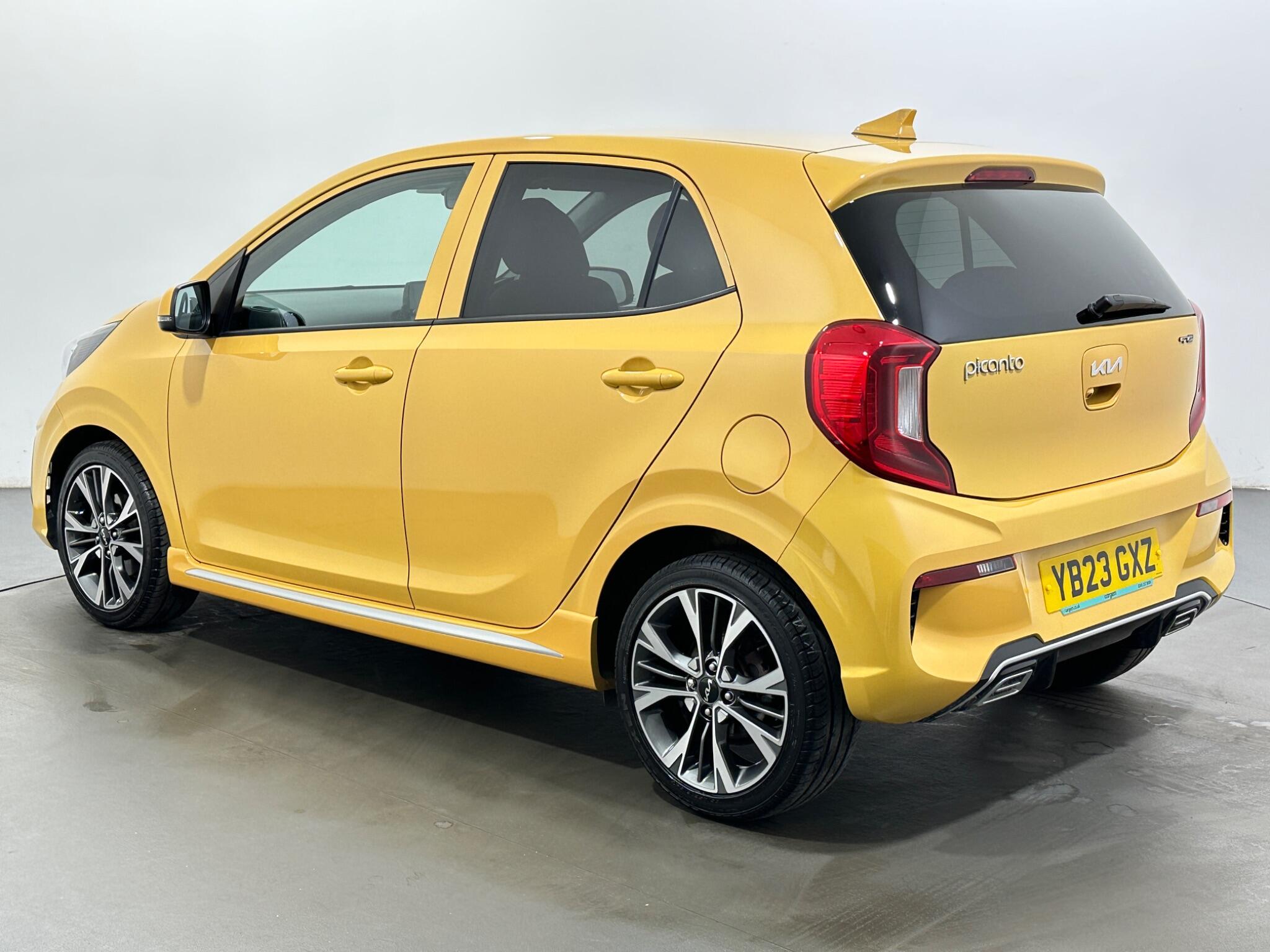 Kia Picanto view 6