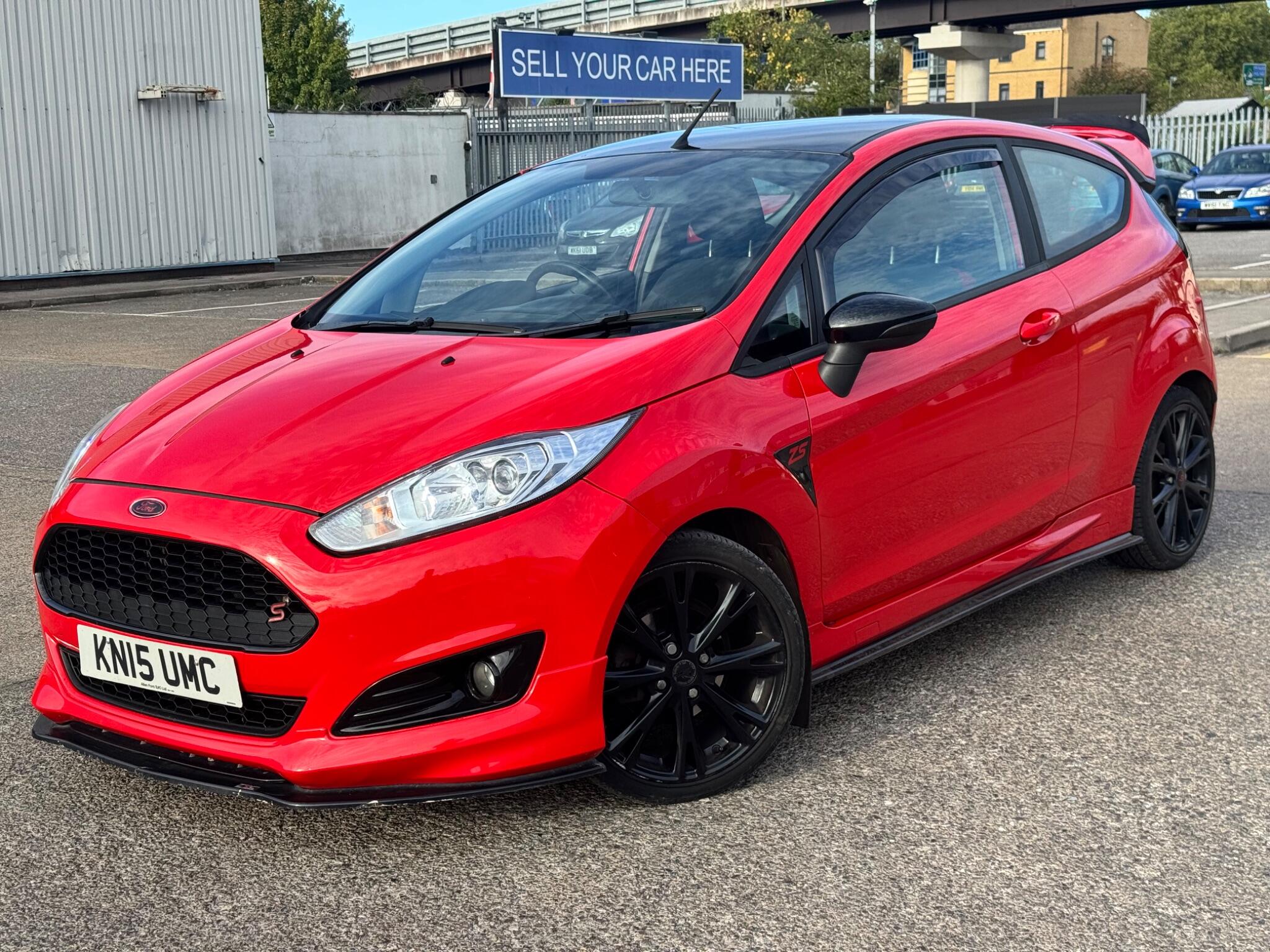 Ford Fiesta view 3