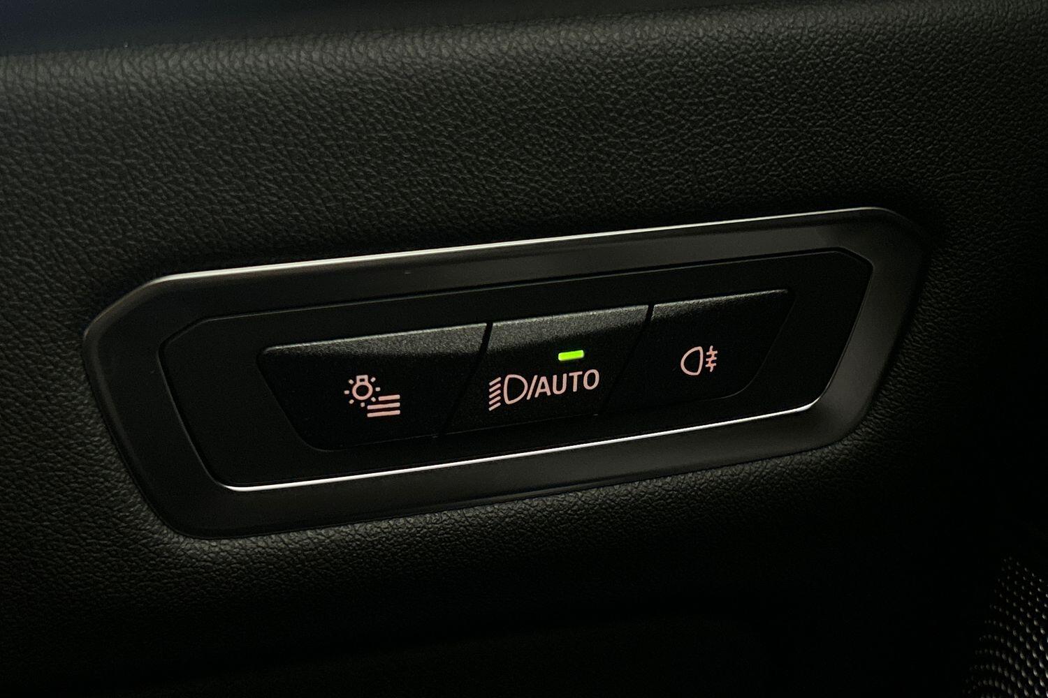 BMW X7 view 27