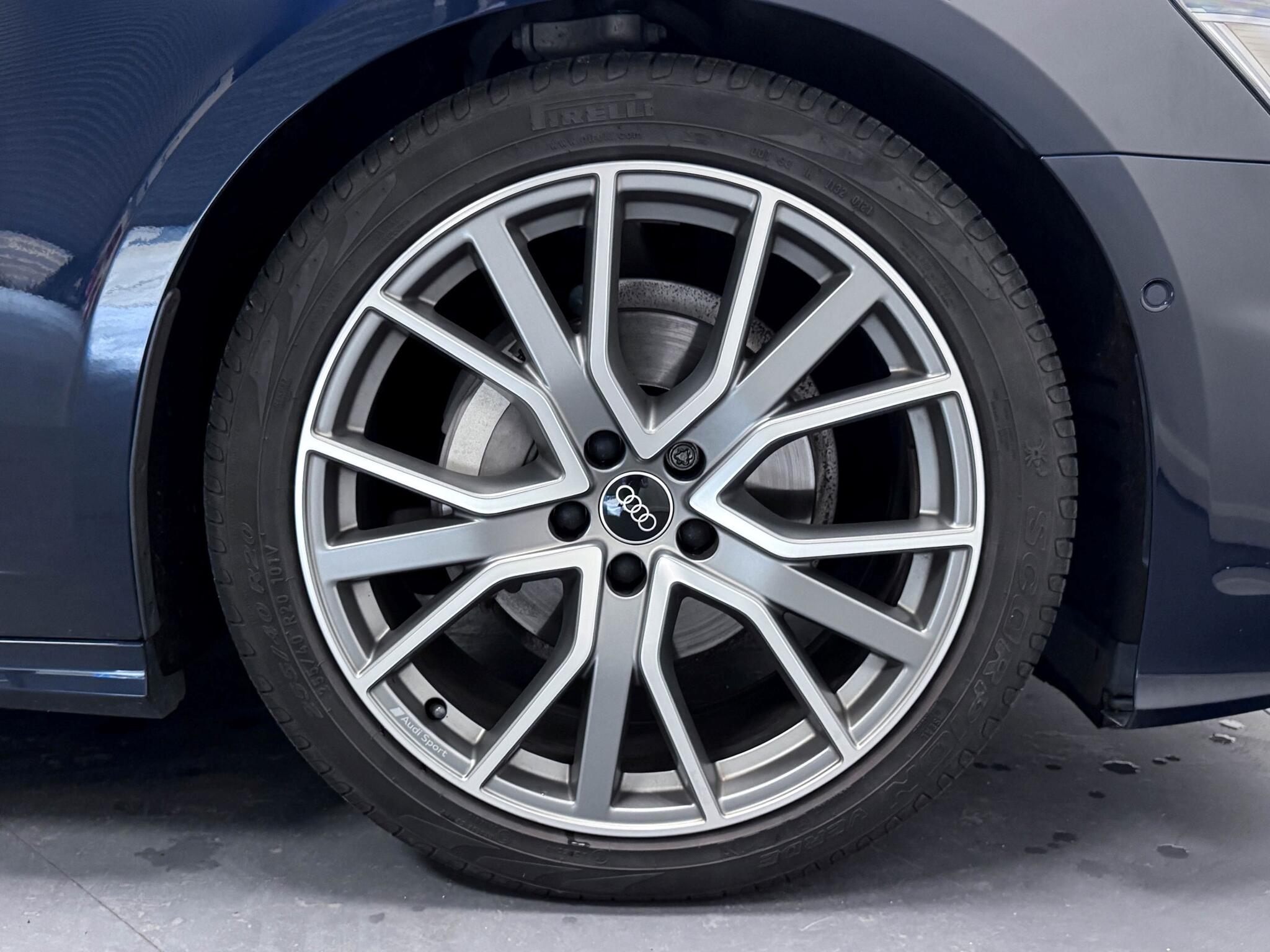 Audi A6 view 55