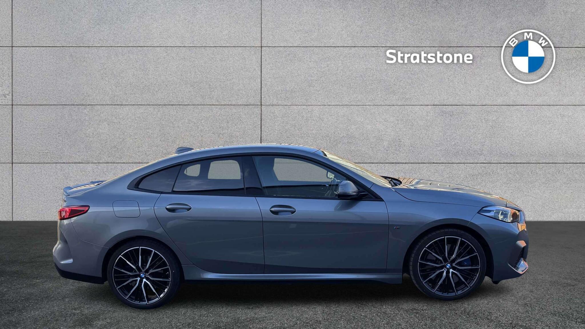 BMW 2 Series view 3