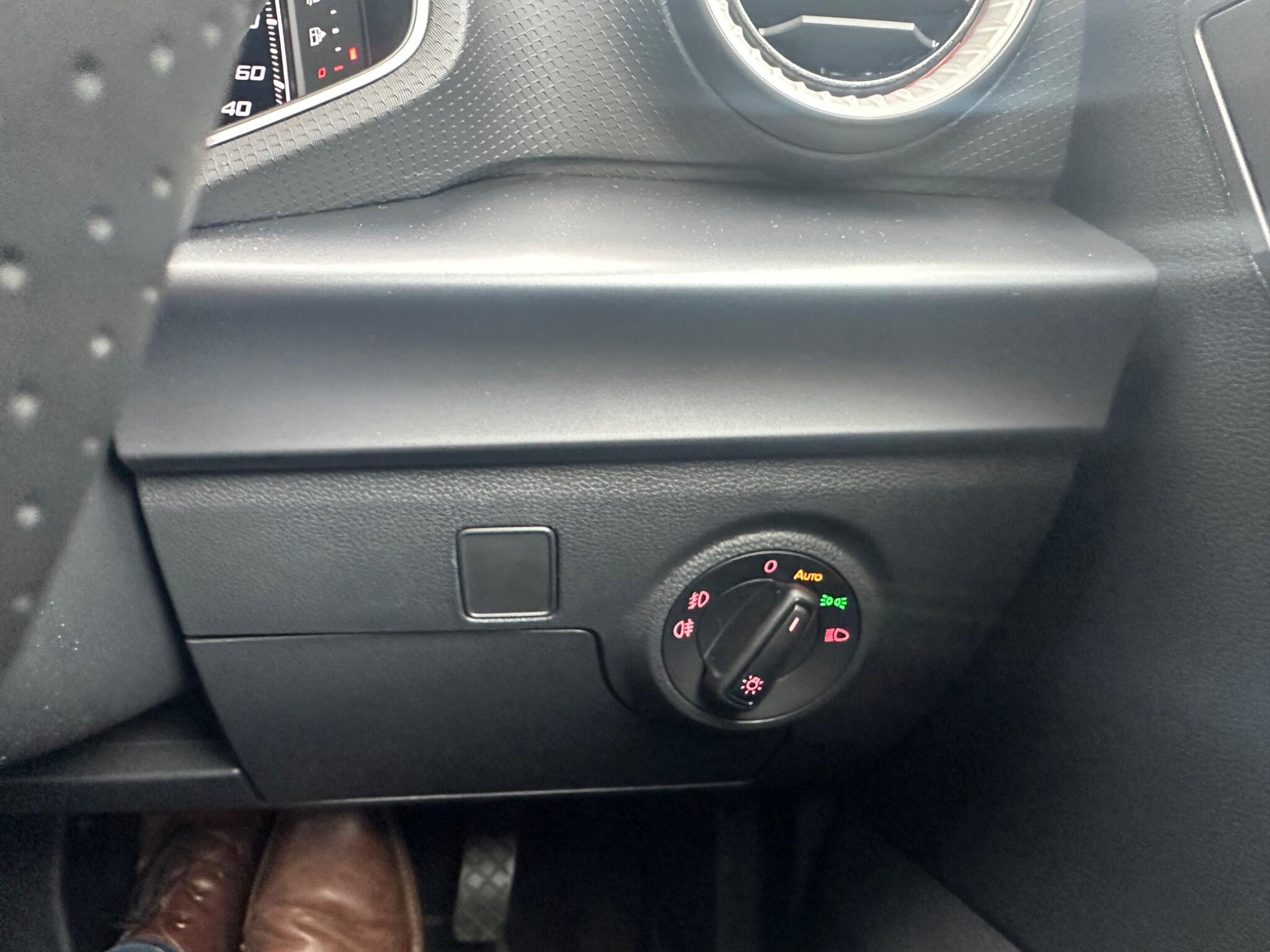 SEAT Ibiza view 8