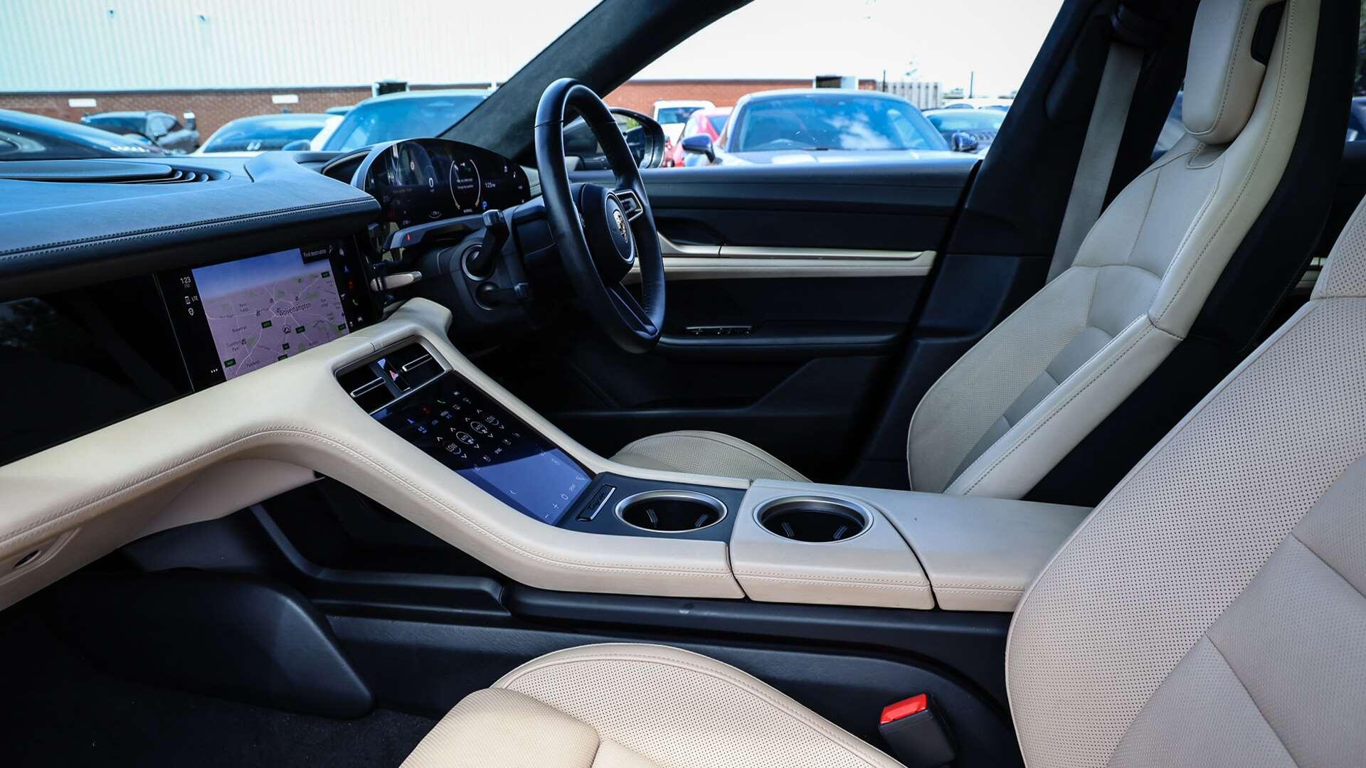 Porsche Taycan view 13