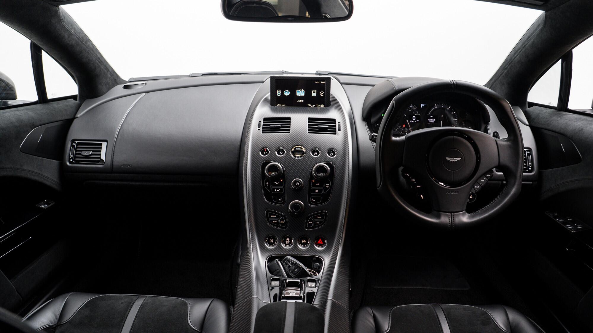 Aston Martin Rapide view 5