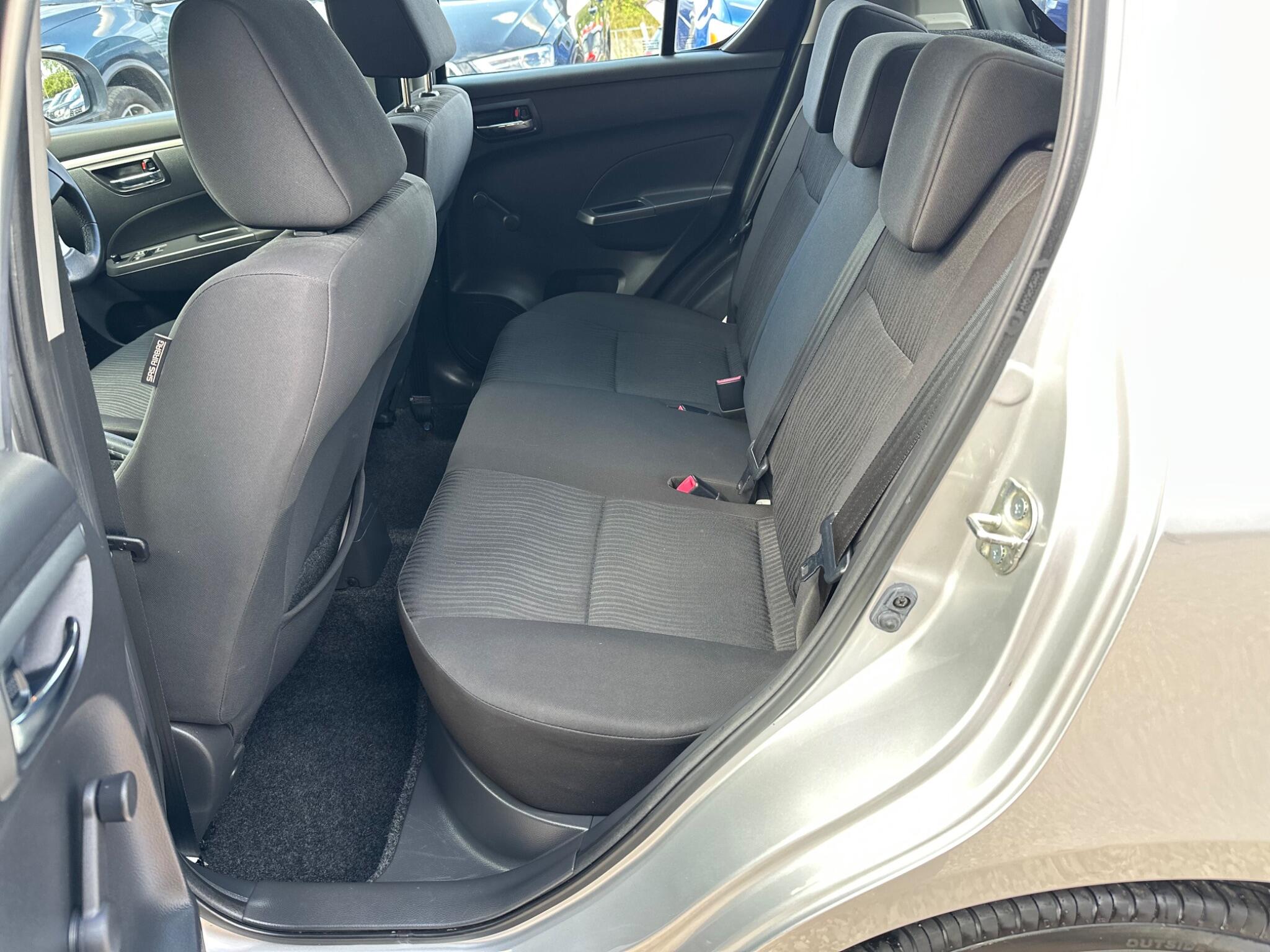 Suzuki Swift view 45