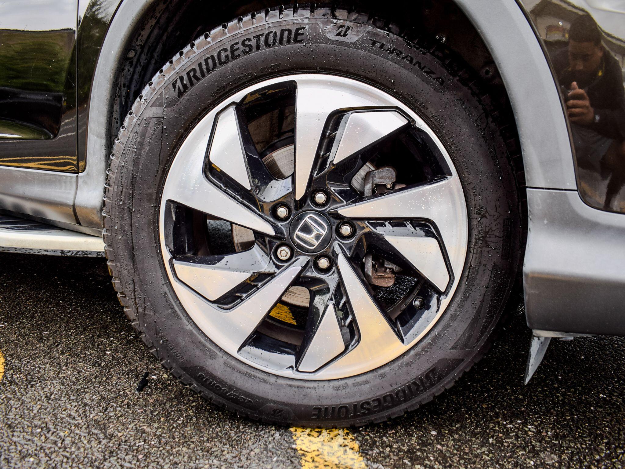 Honda CR-V view 2