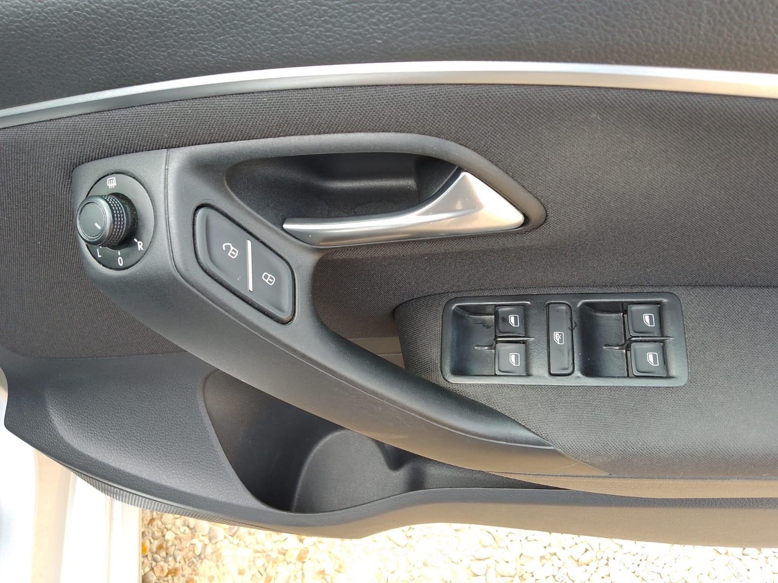 Volkswagen Polo view 35