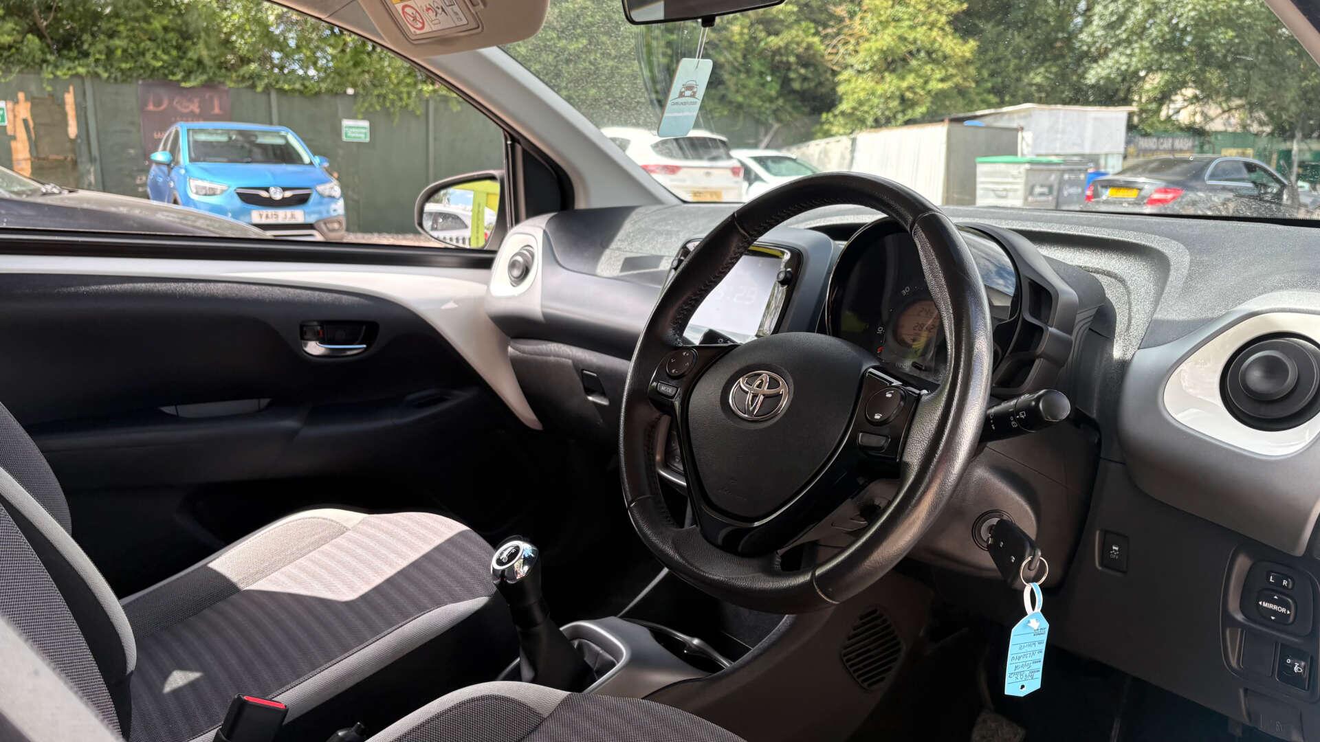 Toyota Aygo view 7