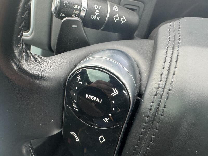 2018 Land Rover Range Rover image 54