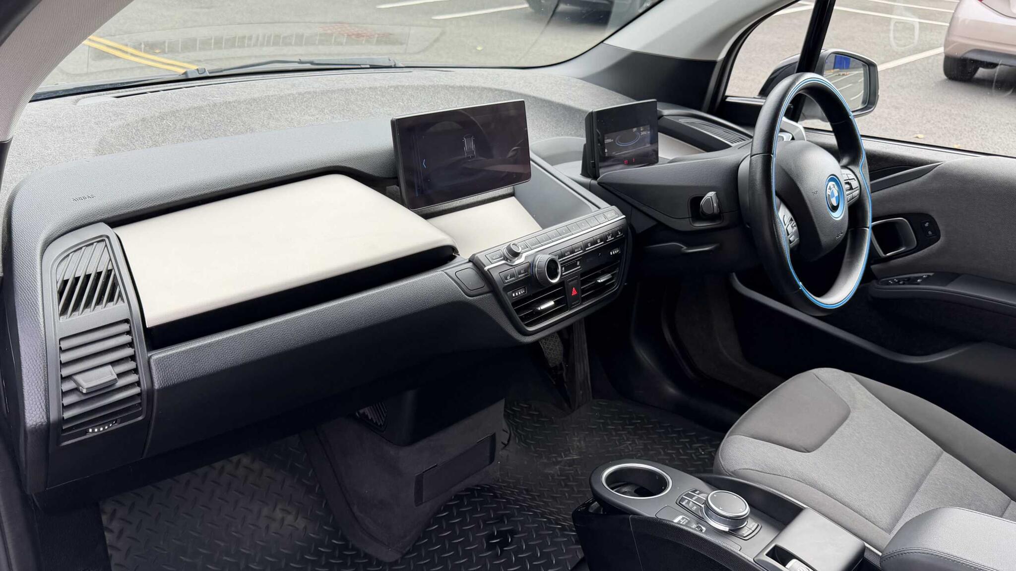 BMW i3 view 9