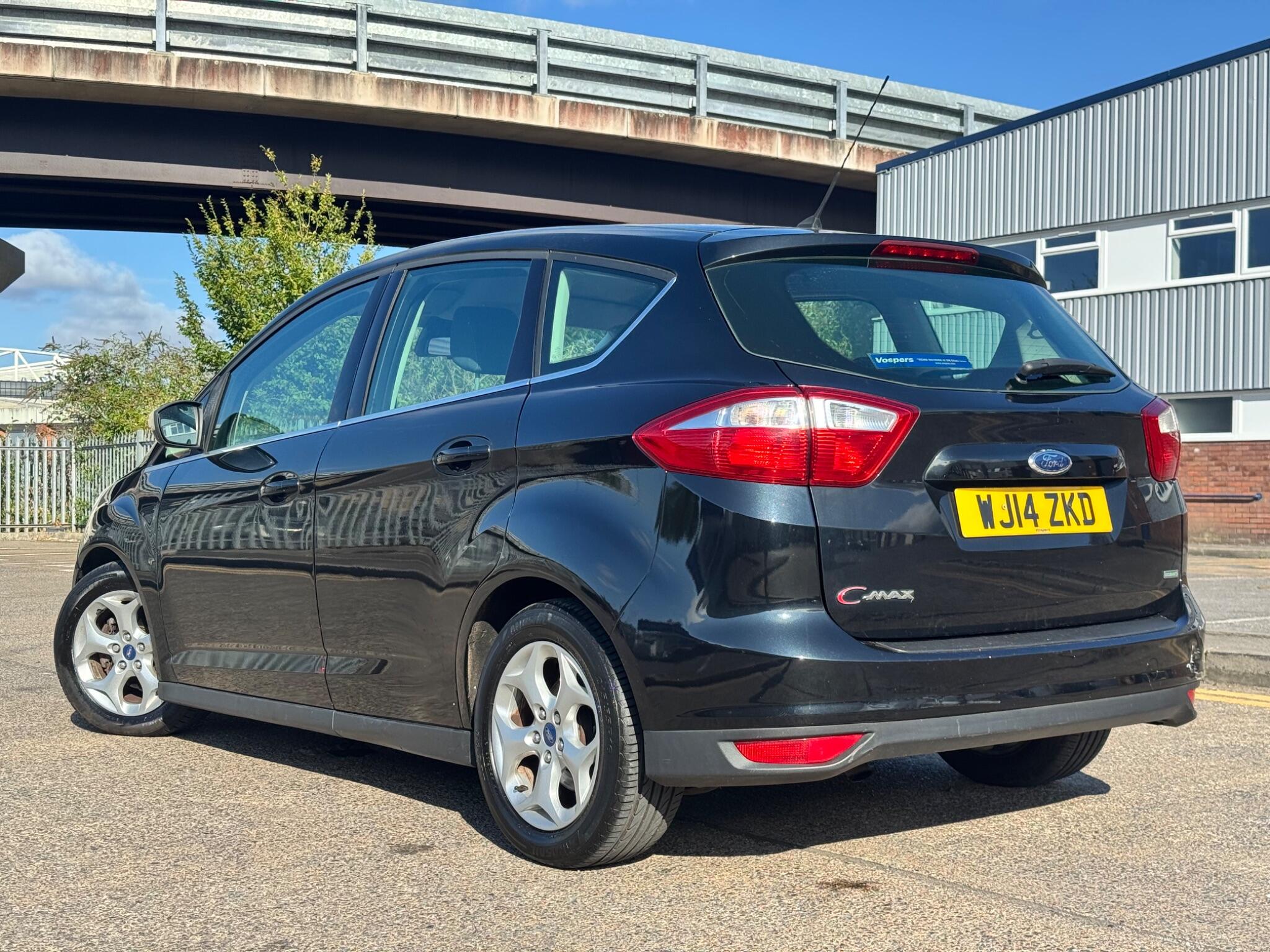 Ford C-Max view 8