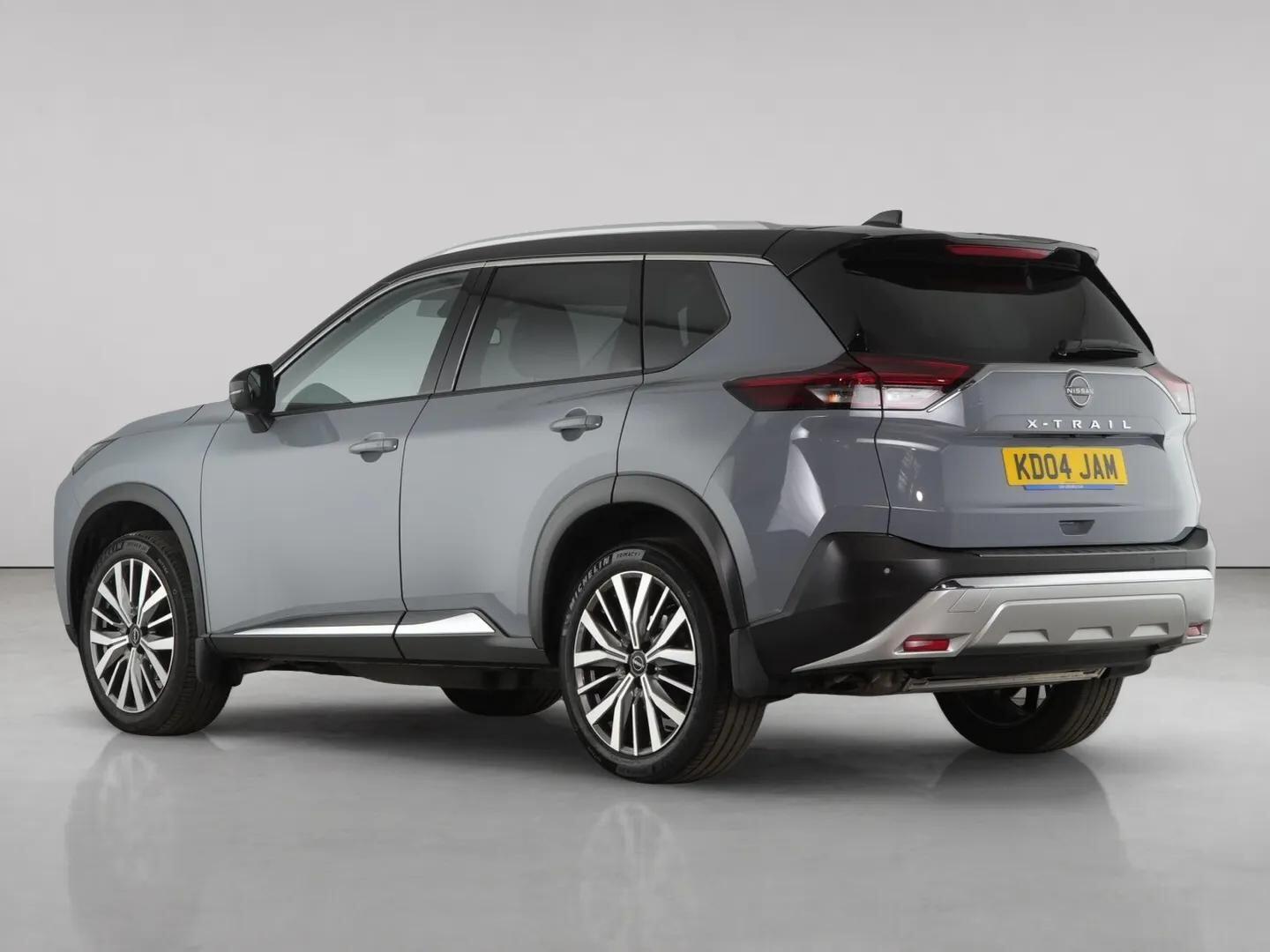 Nissan X-Trail view 8