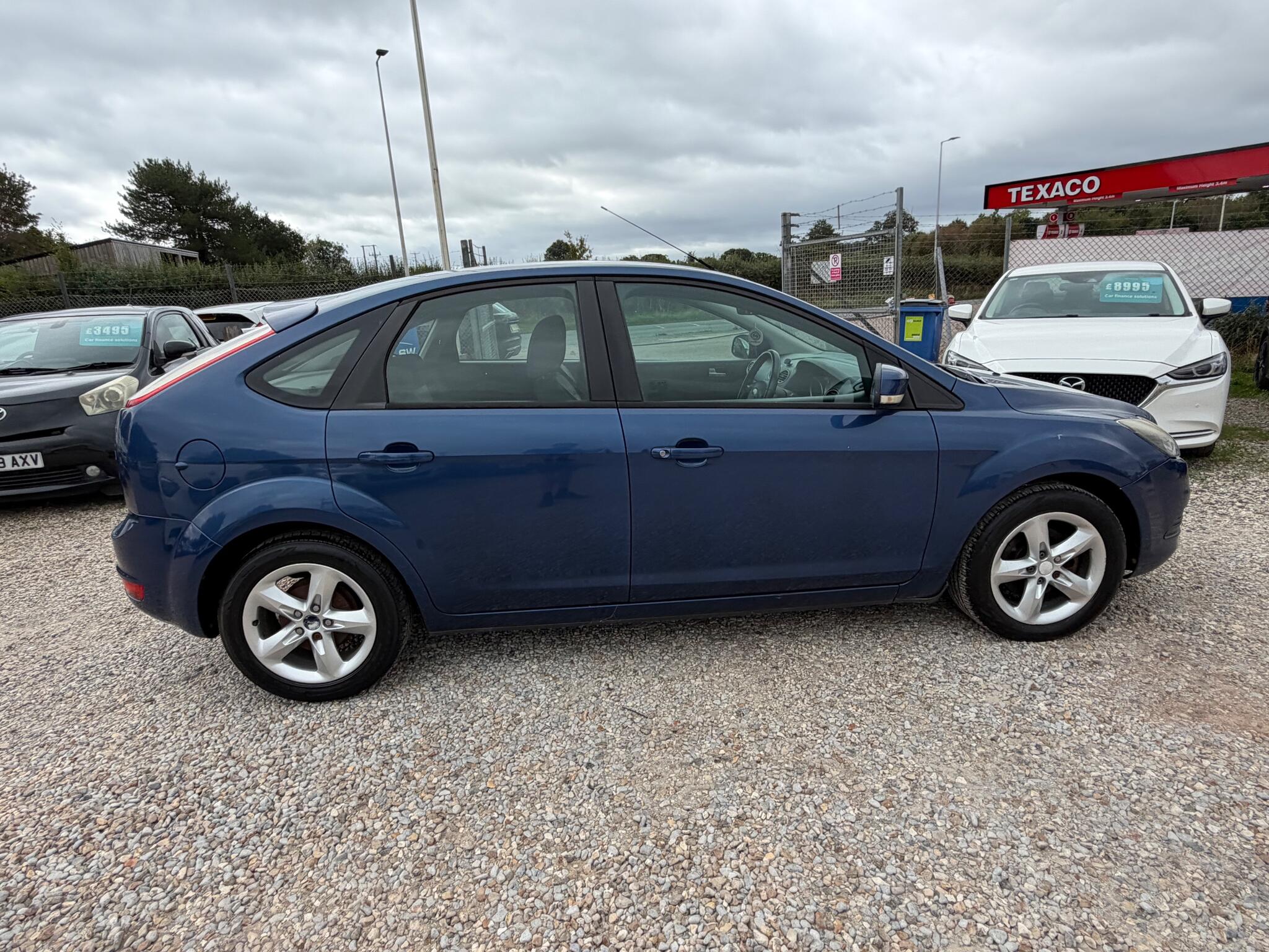 Ford Focus view 10