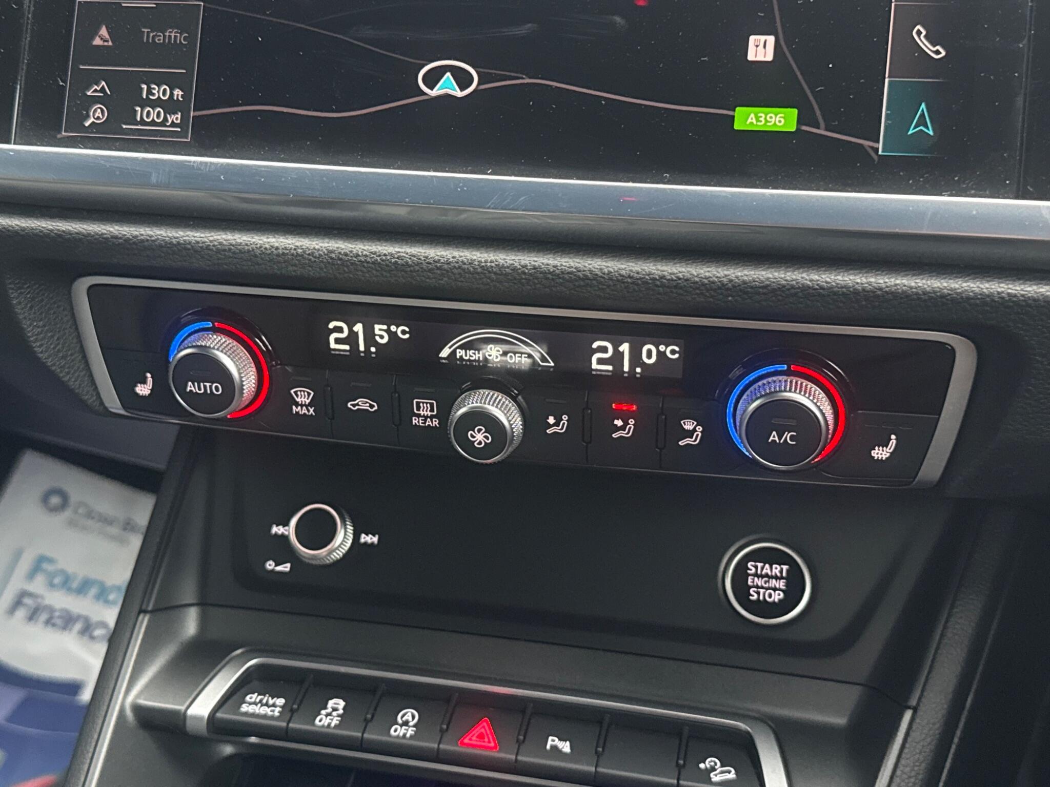 Audi Q3 view 40