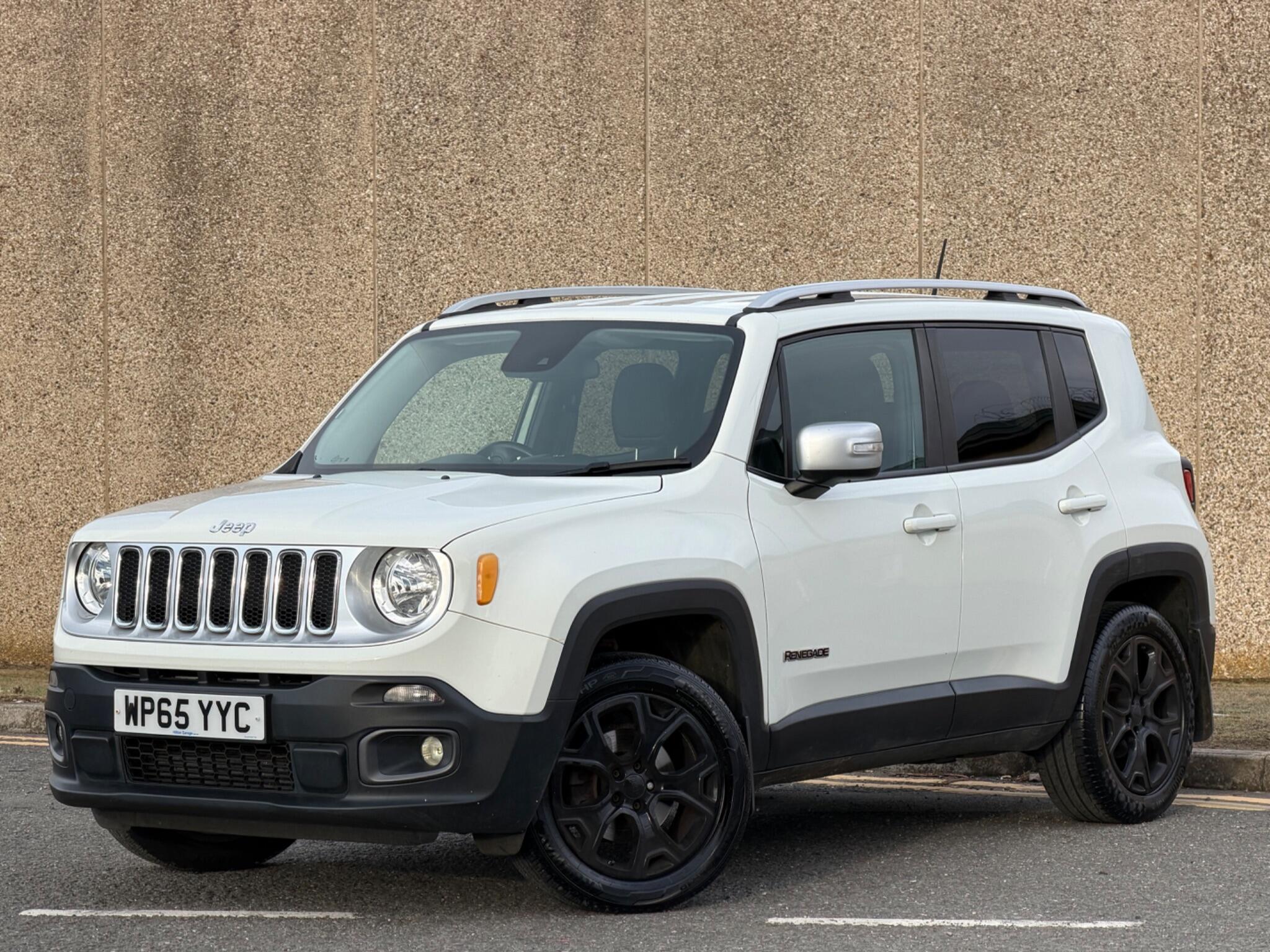 Jeep Renegade view 3