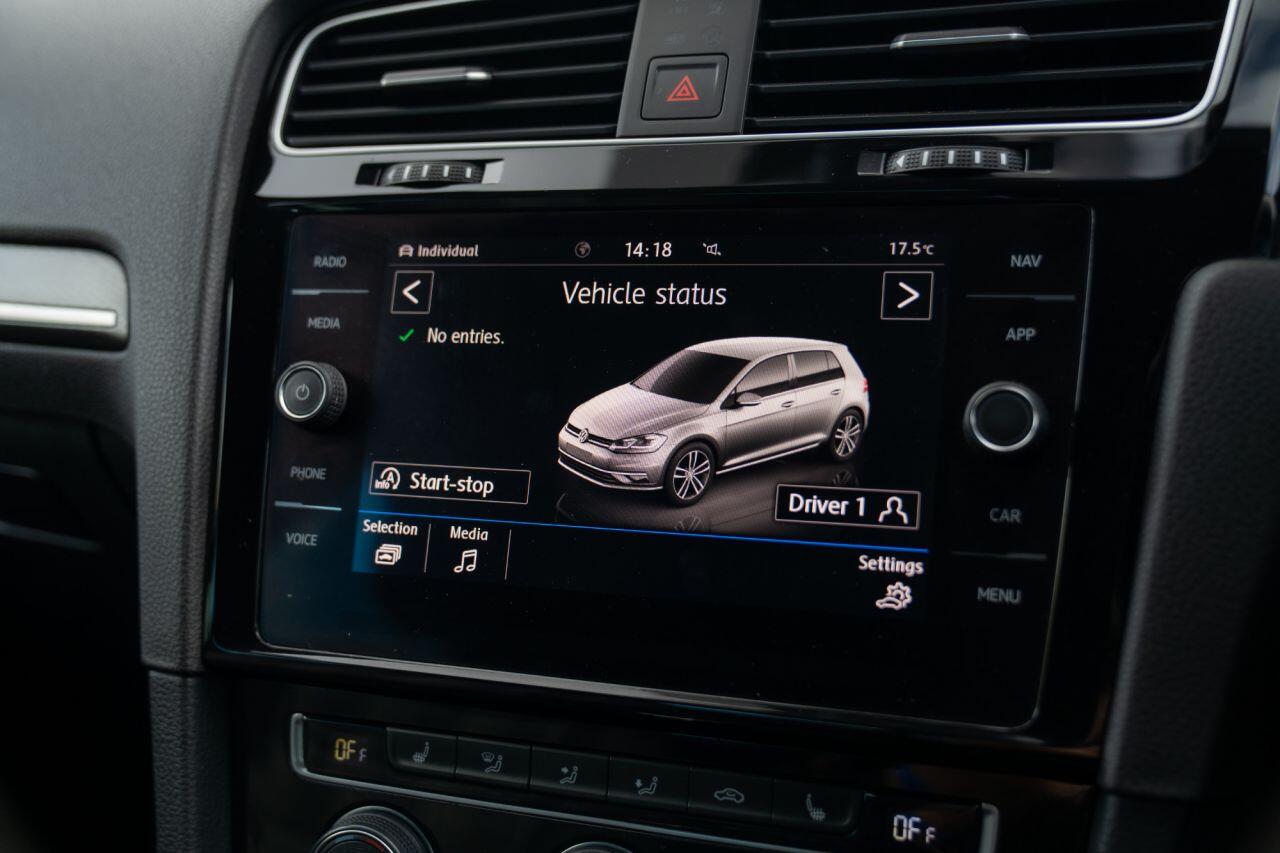 Volkswagen Golf view 69