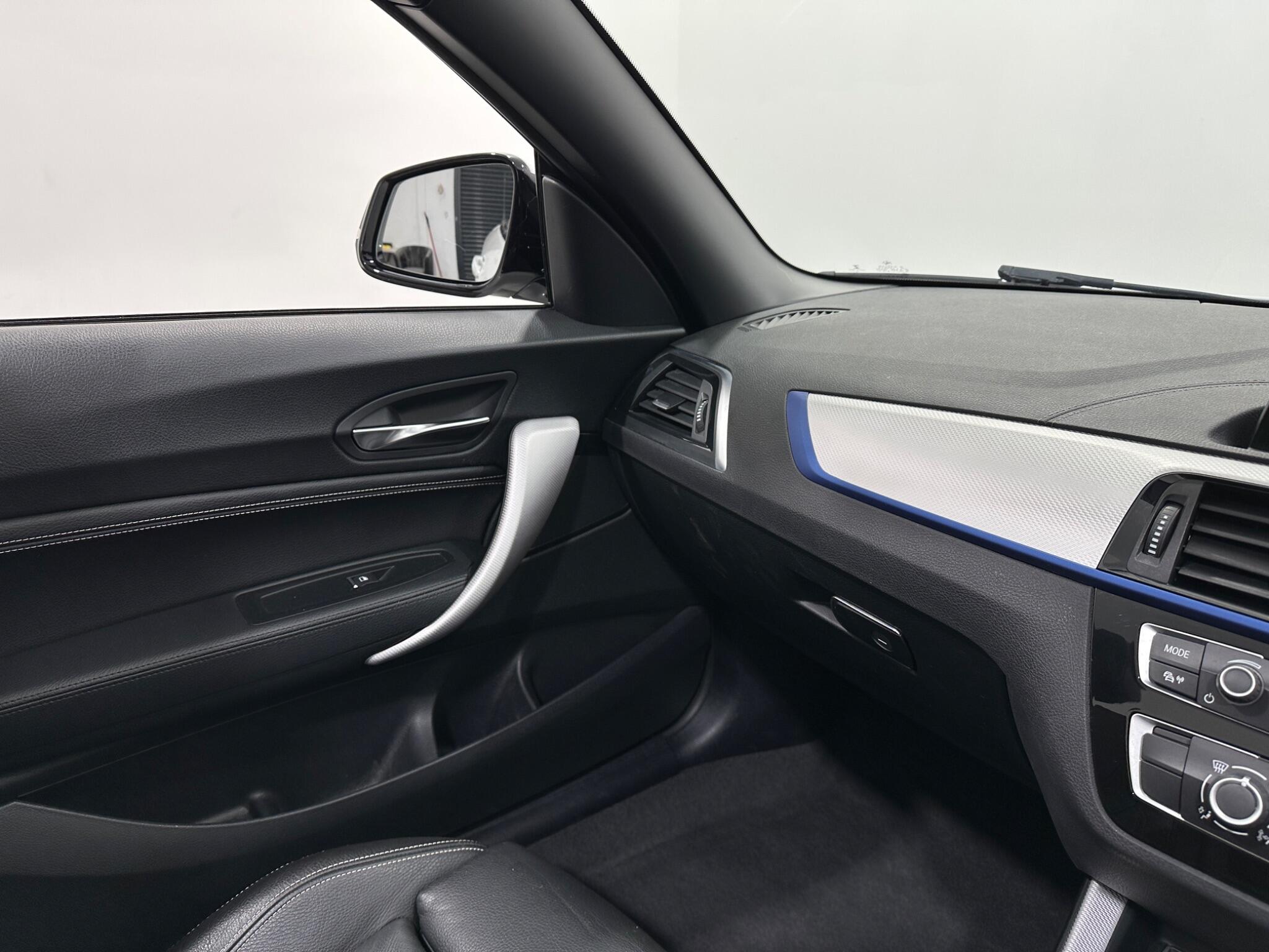 BMW 2 Series view 28