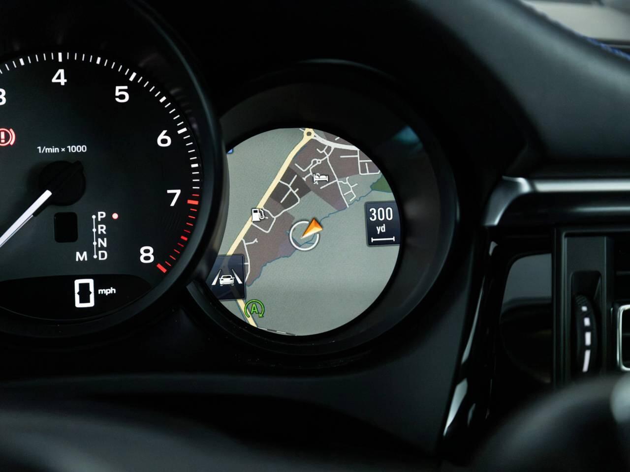 Porsche Macan view 32