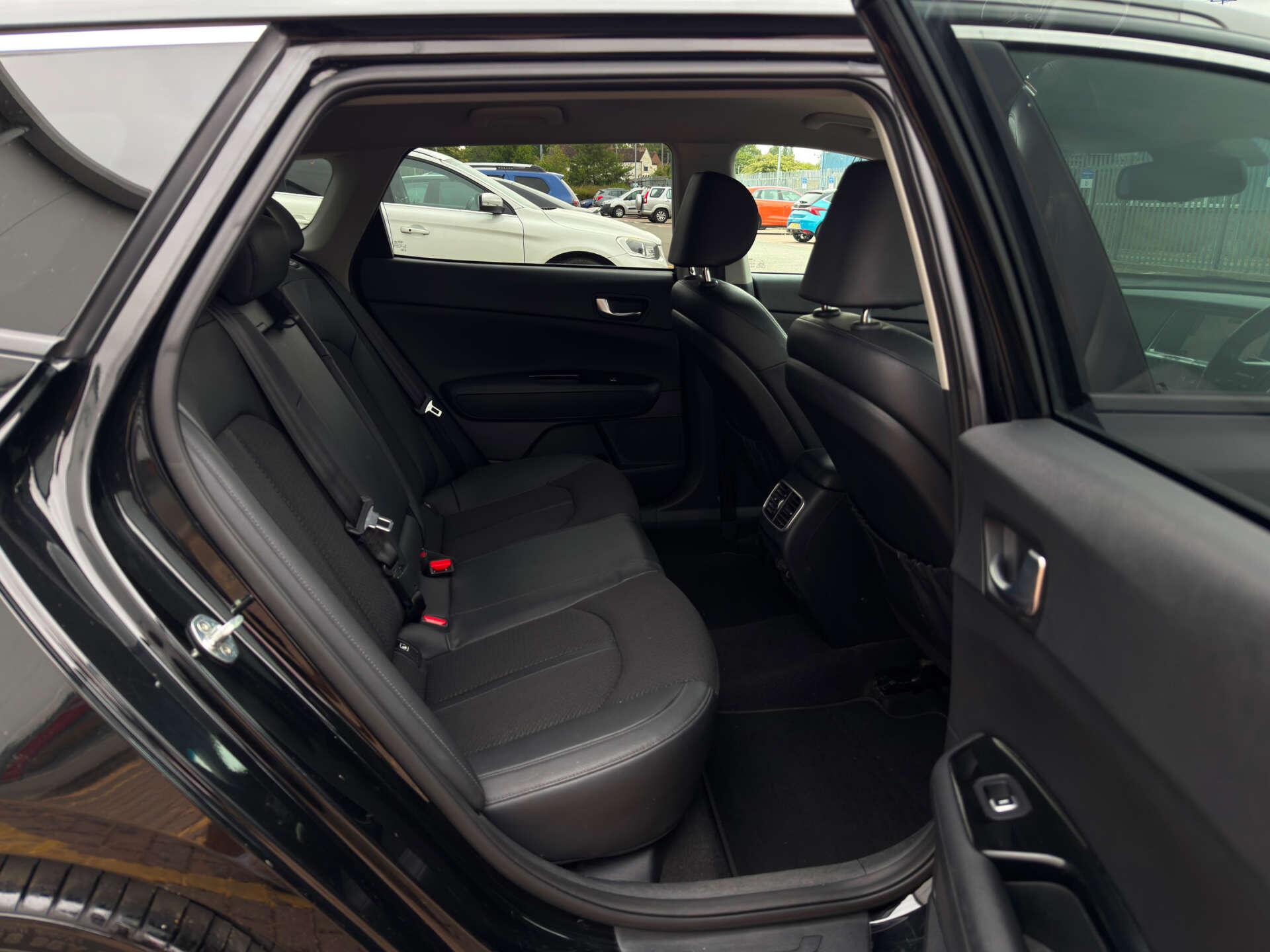 Kia Optima view 28