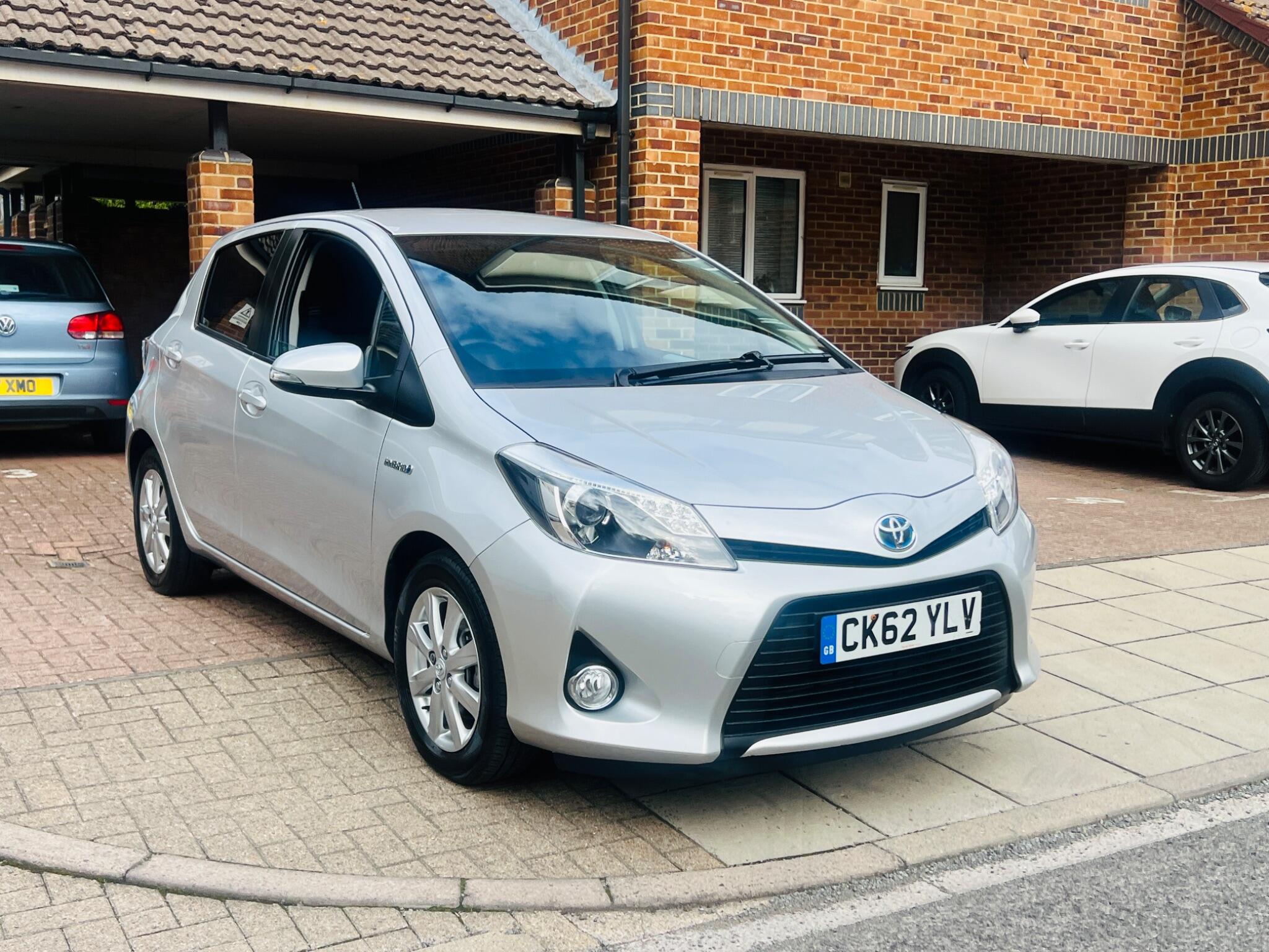 Toyota Yaris view 9