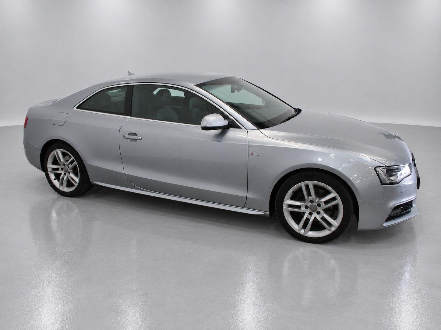 Audi A5 view 4