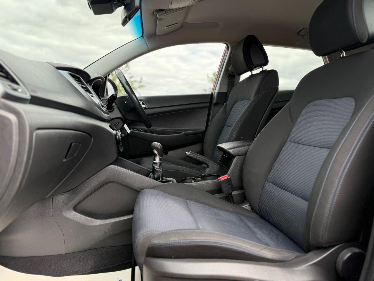 Hyundai Tucson view 12