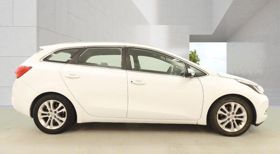 Kia Ceed view 26