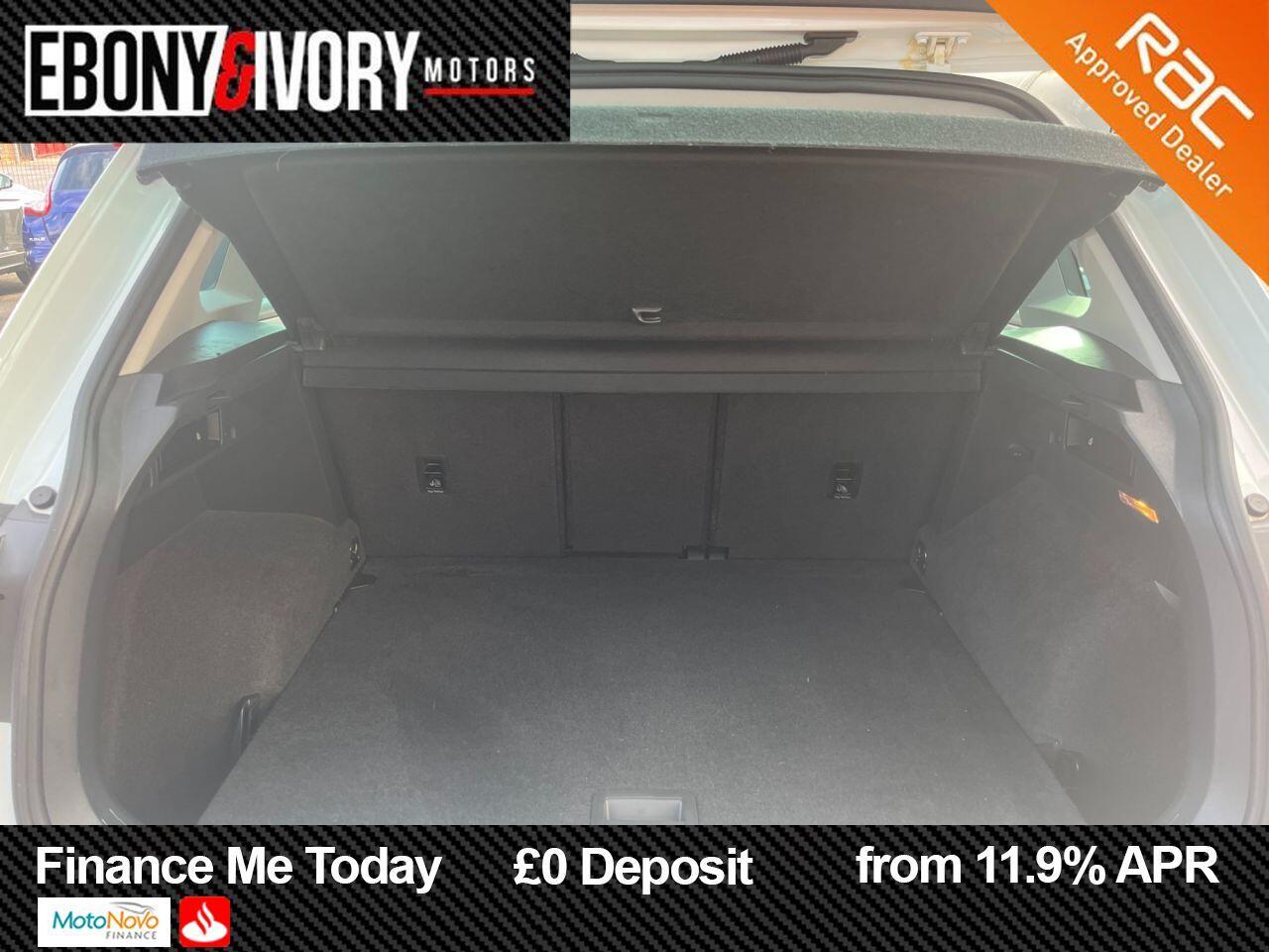Volkswagen Tiguan view 9