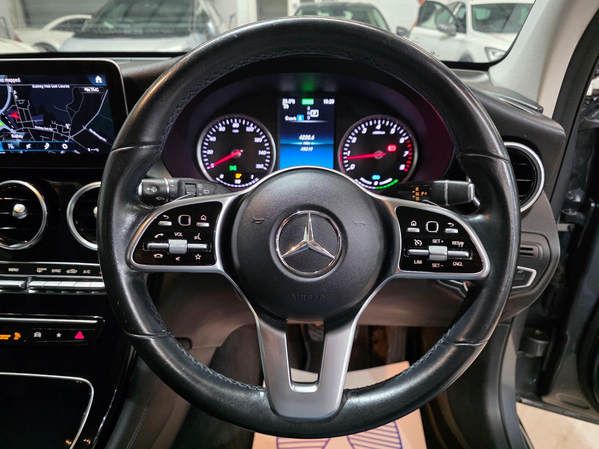 Mercedes-Benz GLC view 18