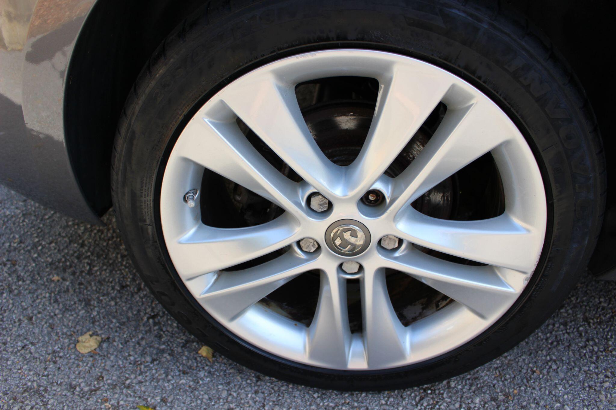 Vauxhall Zafira Tourer view 18
