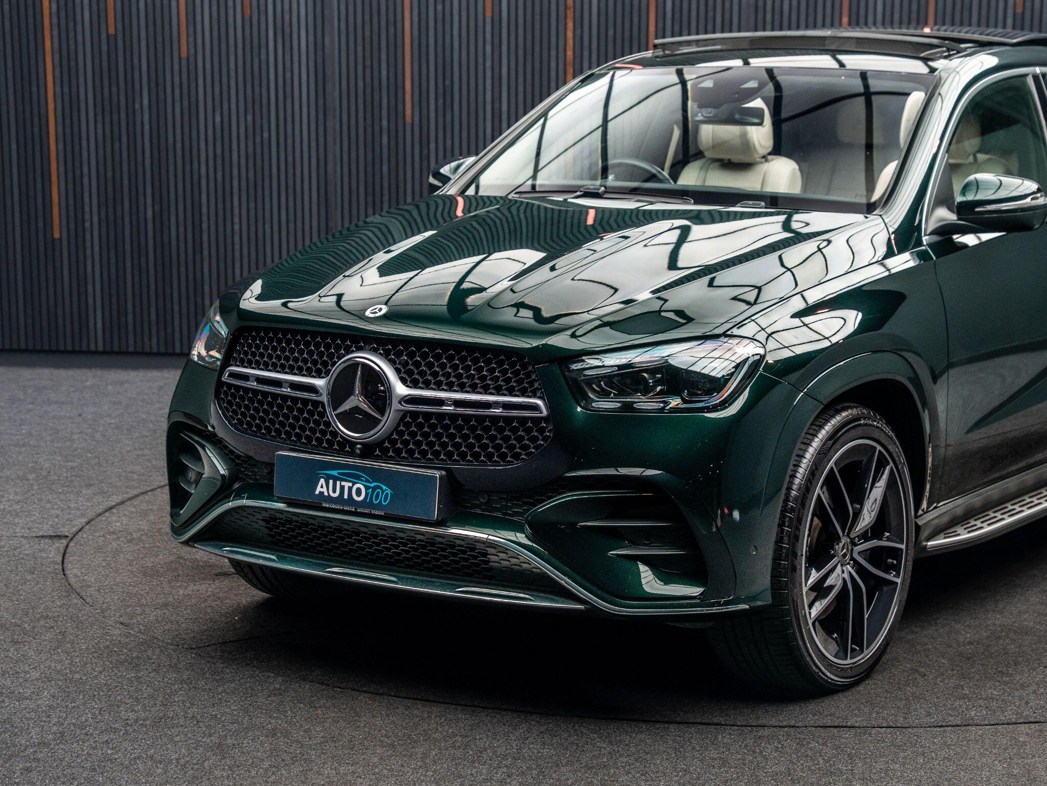 Mercedes-Benz GLE view 9