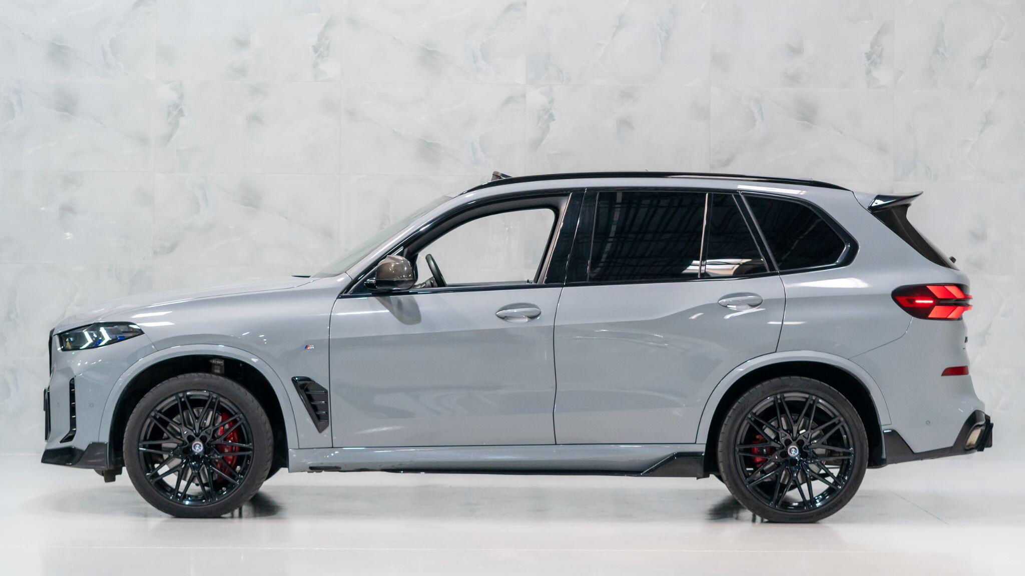 BMW X5 view 9