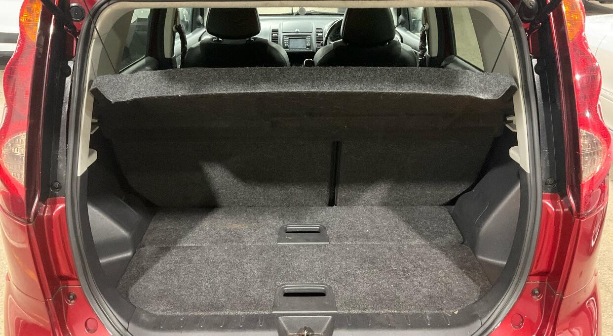 Nissan Note view 9