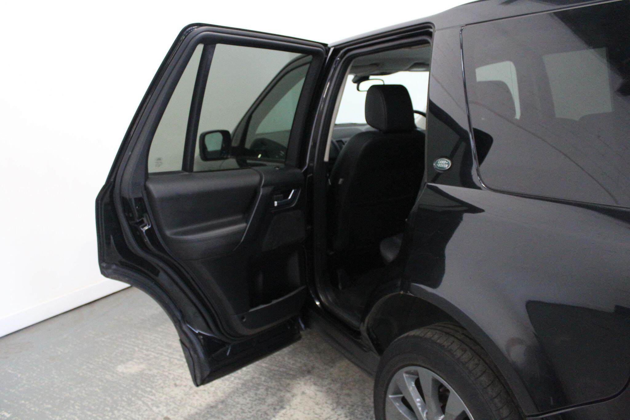 Land Rover Freelander view 27
