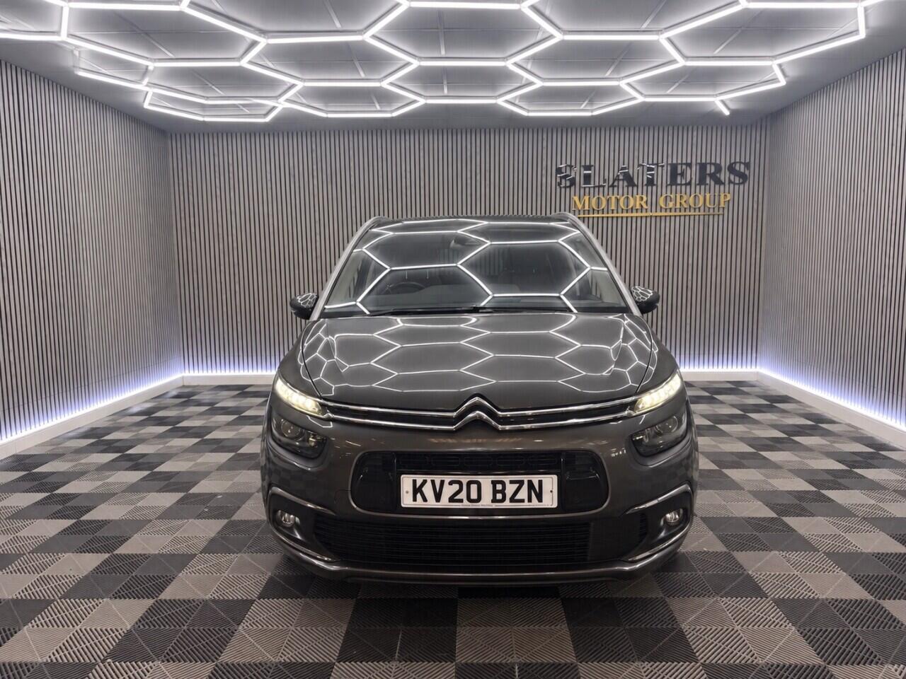 Citroen Grand C4 Spacetourer view 2