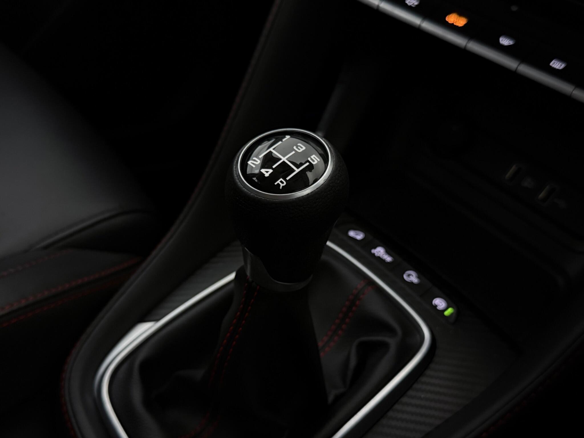 MG ZS view 21
