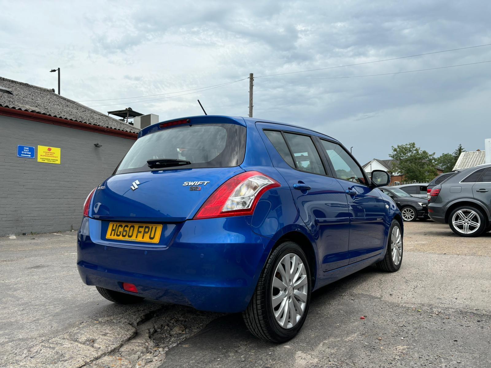 Suzuki Swift view 2
