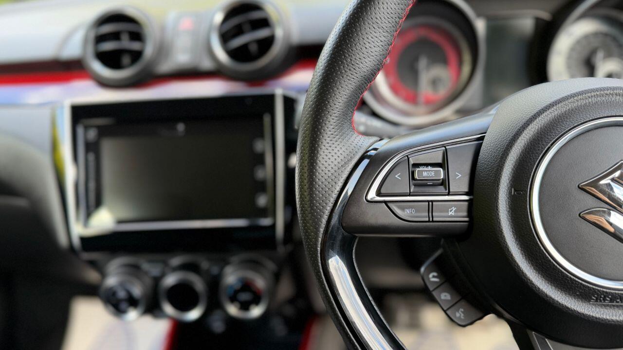 Suzuki Swift view 24